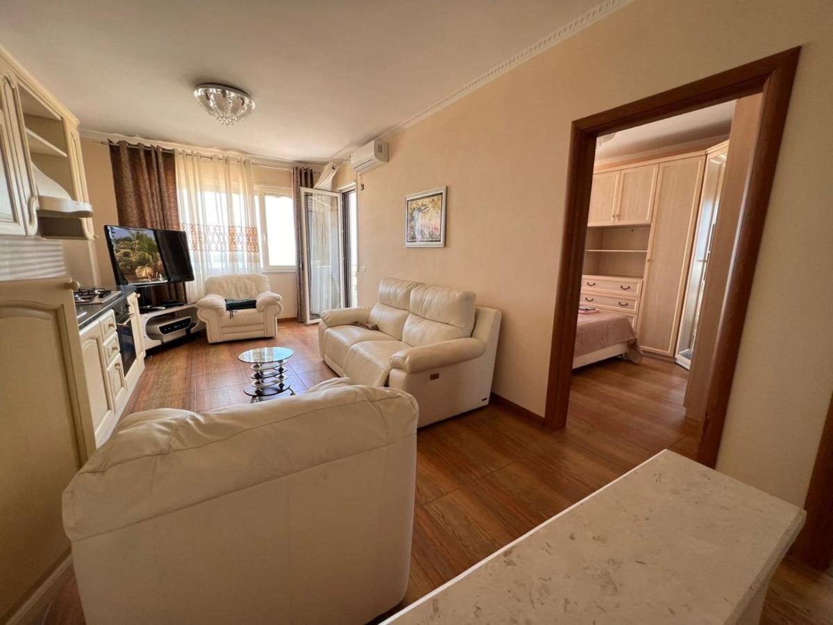 Sea View-Apartment On The Beach - Durrs2 Durrës 外观 照片