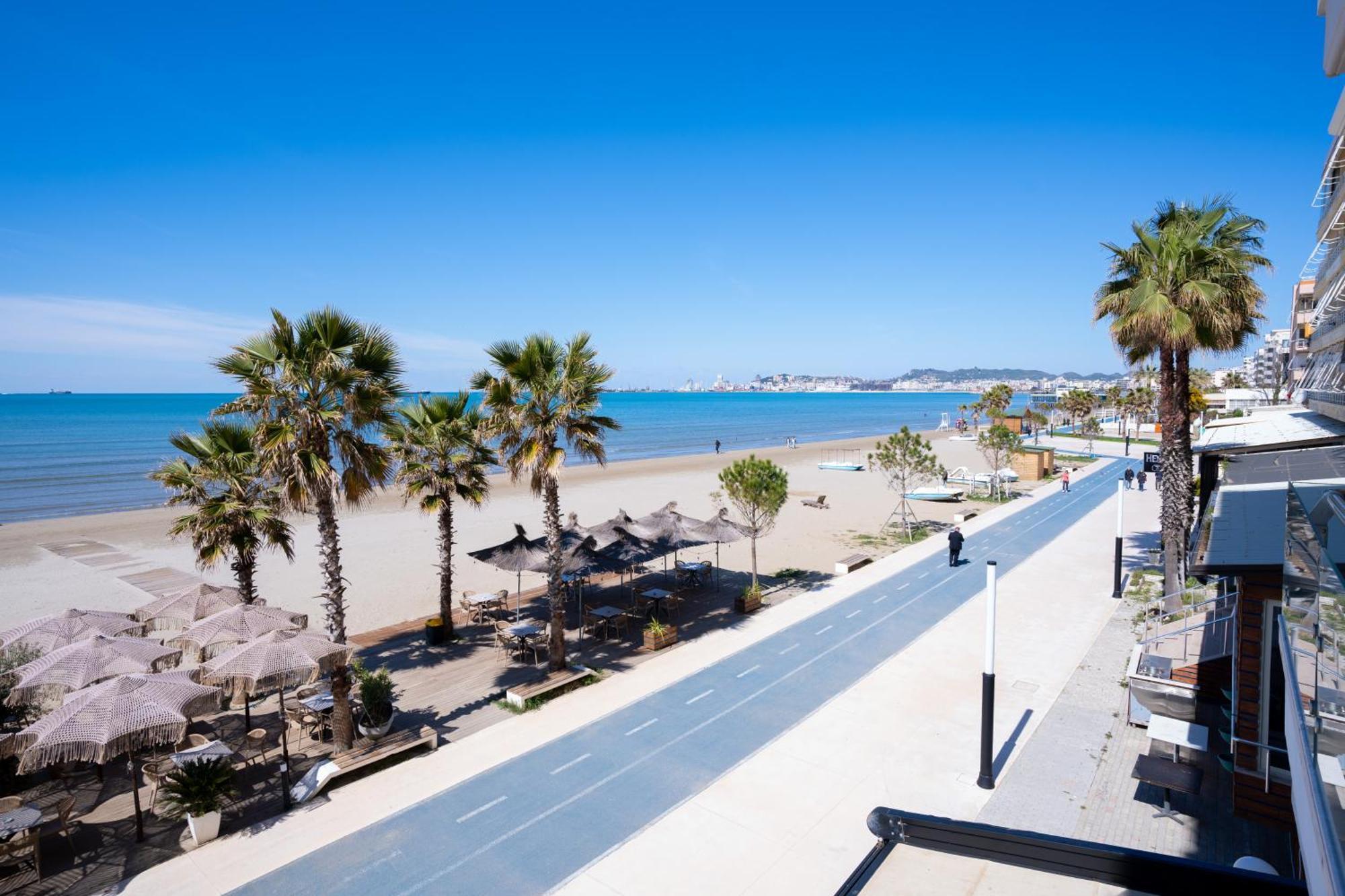 Sea View-Apartment On The Beach - Durrs2 Durrës 外观 照片